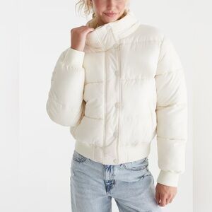Aeropostale Midweight Hooded Puffer Jacket Cream XS NWT